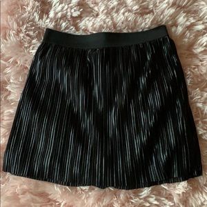 Pleated skirt